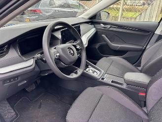 Skoda Octavia 1.0 HYBRIDE AUTOMAAT 10800 KM !!!! picture 7