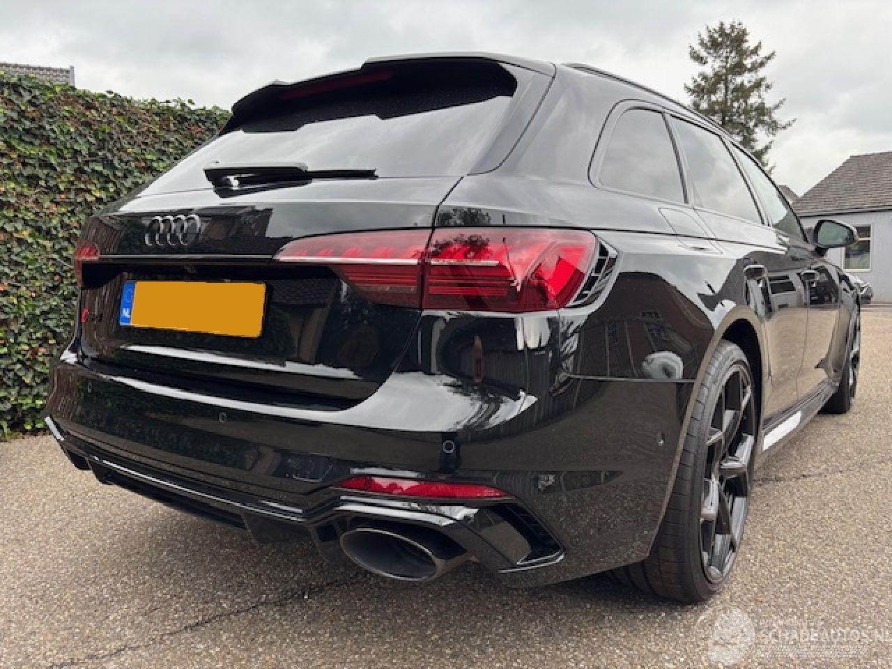 Audi Rs4 2.9 TFSI BITURBO QUATTRO  SPORT 450PK 2024