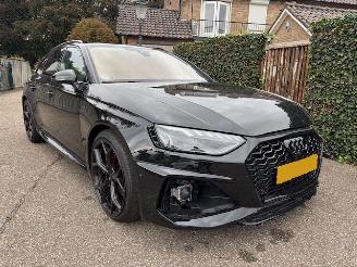 uszkodzony samochody osobowe Audi Rs4 2.9 TFSI BITURBO QUATTRO  SPORT 450PK 2024 2024/9
