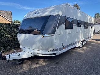 krockskadad bil caravan Hobby Premium 720 KWFU AIRCO MOVER LUIFEL SPINTERNIEUW 2025/7