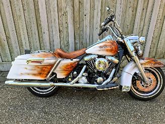 Harley-Davidson Road King FLHRI SPECIAL PAINT NL picture 2