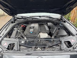 BMW 5-serie 530I HIGH EXE 272 PK AUTO PANO LEER picture 15