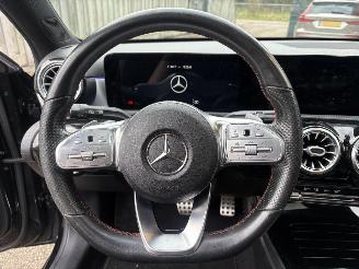 Mercedes A-klasse AMG 180A PANORAMA-AUTOMAAT-LEER picture 18