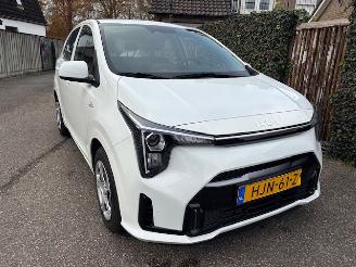 krockskadad bil auto Kia Picanto 1.0 DPI Sport-Line  AUTOMAAT 2025 2025/4