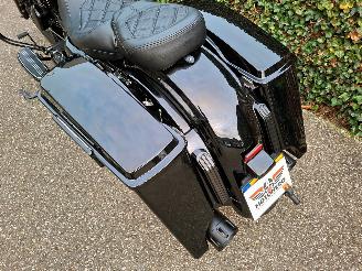 Harley-Davidson  FLHX Street Glide Full Black picture 22