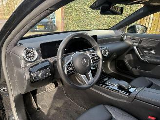 Mercedes A-klasse 250 e HYBRID PANO-AUTOMAAT-SFEER-VOL LEER-BURMESTER AUDIO picture 13