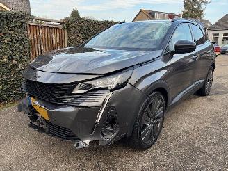 Peugeot 3008 1.6 HYbrid 4 300GT 244 PK 4X4 picture 3