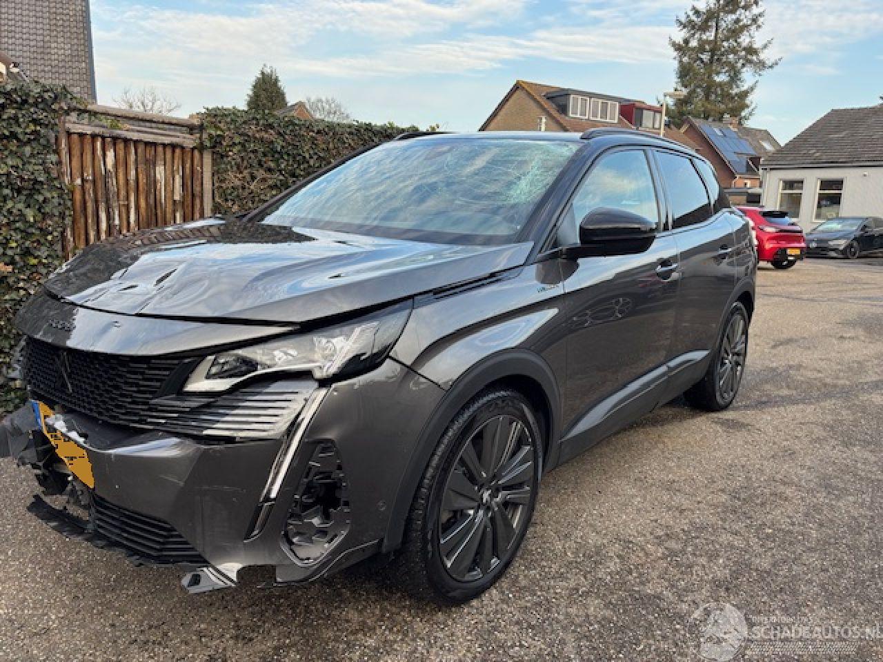 Peugeot 3008 1.6 HYbrid 4 300GT 244 PK 4X4