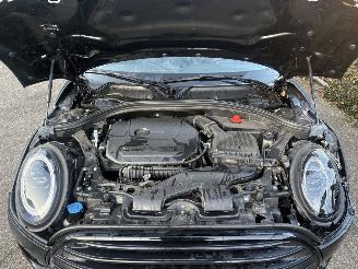 Mini Clubman 1.5 TSI AUTOMAAT -LEER- PANORAMA 140 PK picture 11