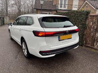 Volkswagen Passat 1.5 eHybrid SPORT AUTOMAAT 225 PK picture 3