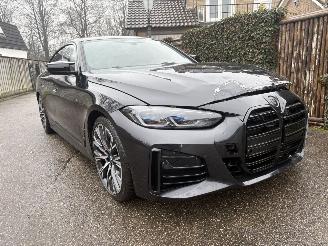 krockskadad bil auto BMW M4 M440i xDrive M-SPORT Edition Plus 374PK AUTOMAAT NIEUW PRIJS€ 121.318,-. 2024/4