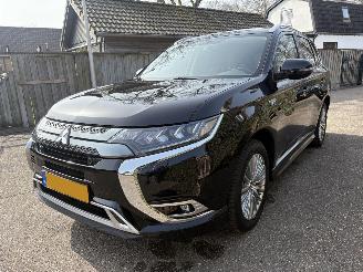 Mitsubishi Outlander 2.4 PHEV Intense+ HYBRIDE HALFLEER PANO AIRO KIT AUTOMAAT 210PK picture 5