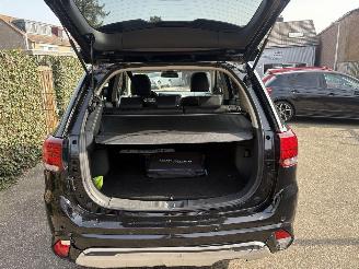 Mitsubishi Outlander 2.4 PHEV Intense+ HYBRIDE HALFLEER PANO AIRO KIT AUTOMAAT 210PK picture 6