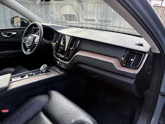 Volvo Xc-60 2.0 T6 PLUG-IN AWD 388 PK ULTIMATE PANORAMA LEER VOLL picture 19