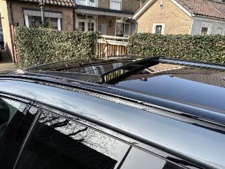 Volvo Xc-60 2.0 T6 PLUG-IN AWD 388 PK ULTIMATE PANORAMA LEER VOLL picture 14