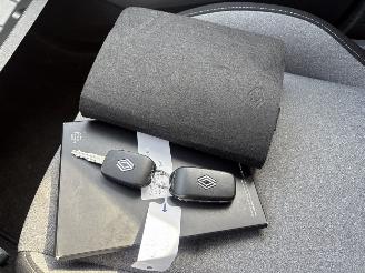 Renault Clio 1.0 TCE 90 GPF EVOLUTION 91PK picture 22