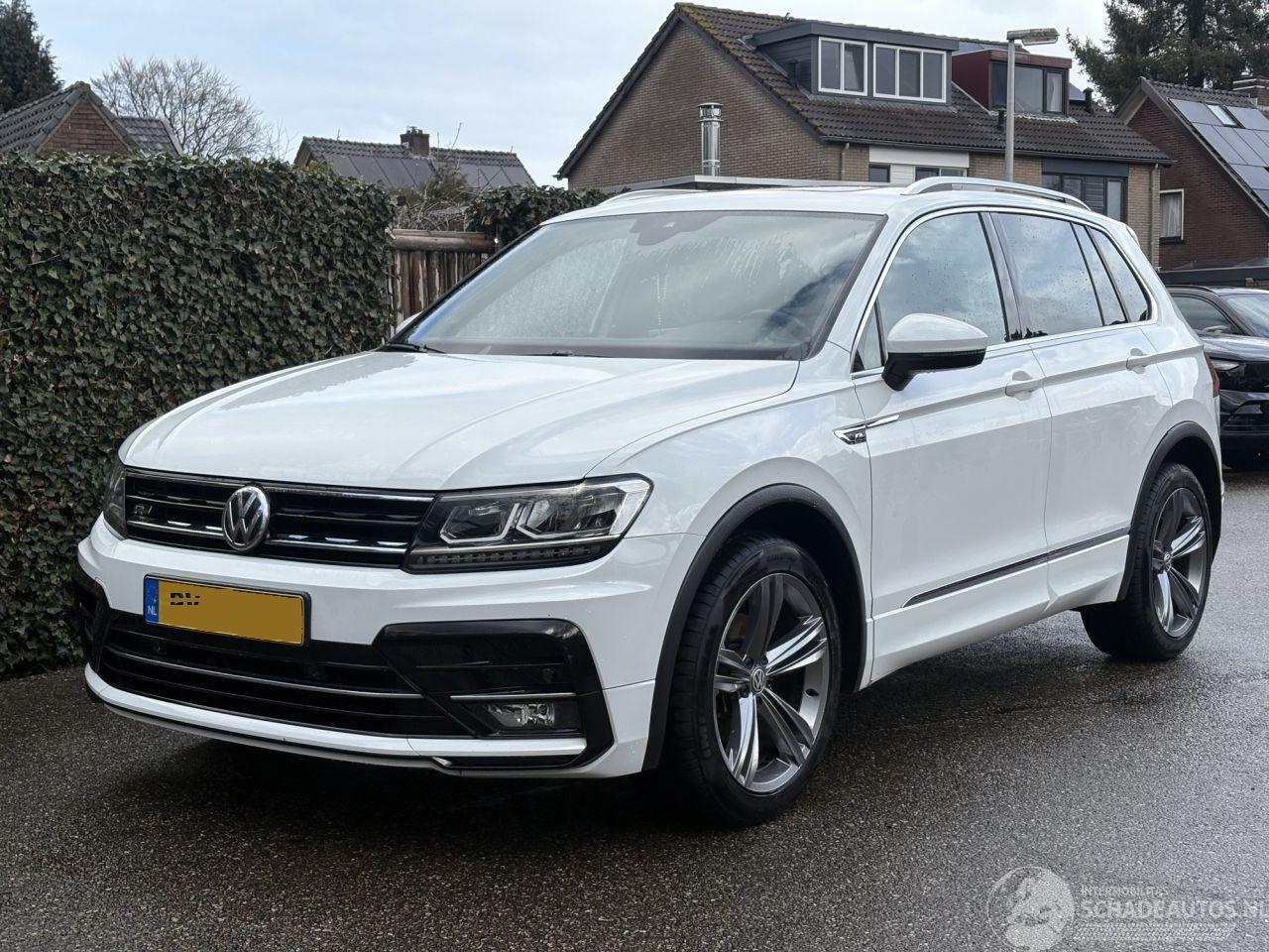Volkswagen Tiguan 1.4 TSI R-SPORT PANORAMA AUTOMAAT 150PK