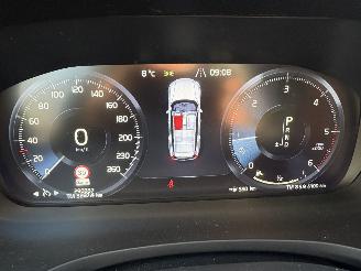 Volvo V-60 R-DESIGN 2.0 D MOMENTUM-LEER-PANO-AUTOMAAT-150PK-BOM VOL picture 26