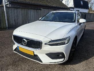 Volvo V-60 R-DESIGN 2.0 D MOMENTUM-LEER-PANO-AUTOMAAT-150PK-BOM VOL picture 7
