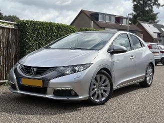 uszkodzony samochody osobowe Honda Civic 1.8 EXECUTIVE AUTOMAAT 140PK 2012/8