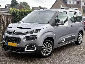 Damaged car Citroën Berlingo FEEL 5 PERSOONS 110PK 2019/5