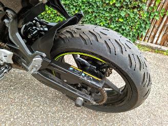 Kawasaki Z 650 ABS picture 17