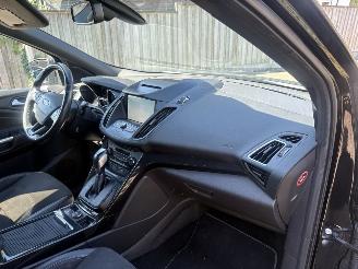 Ford Kuga 1.5 TDCi ST-Line AUTOMAAT picture 12