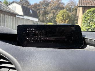 Mazda 3 2.0 e-SKYACTIV-G M HYBRID 150PK picture 20