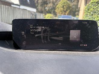 Mazda 3 2.0 e-SKYACTIV-G M HYBRID 150PK picture 16