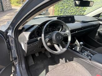 Mazda 3 2.0 e-SKYACTIV-G M HYBRID 150PK picture 10