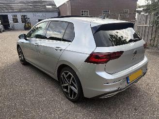 Volkswagen Golf 1.5 e-TSI AUTOMAAT -PANO -SPORT picture 7