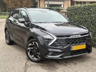 uszkodzony samochody osobowe Kia Sportage 1.6 T-GDi Plug-in Hybrid AWD GT-Line AUTOMAAT 179PK 2023/5