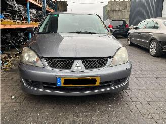 Avarii autoturisme Mitsubishi Lancer 2.0 16V Combi/o  Benzine 1.997cc 99kW (135pk) FWD 2003-09/2007-12 (CS9W) 4G63 2006/6