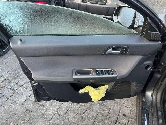 Volvo V-50 1.6 D 16V Combi/o  Diesel 1.560cc 81kW (110pk) FWD 2005-01/2011-12 (MW76) D4164T picture 16