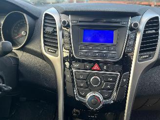 Hyundai I-30 1.6 GDI Blue 16V Hatchback  Benzine 1.591cc 99kW (135pk) FWD 2011-12/2016-12 (GDHB5P5; GDHB5P6; GDHB5PD; GDHB5PE) G4FD; EURO4 picture 15