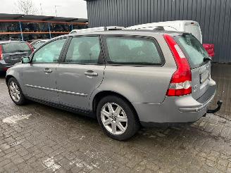 Volvo V-50 2.4 20V Combi/o  Benzine 2.435cc 103kW (140pk) FWD picture 9