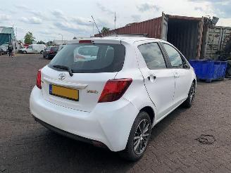 Toyota Yaris 1.0 12V VVT-i Hatchback  Benzine 998cc 51kW (69pk) picture 8