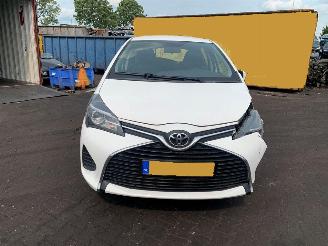 Toyota Yaris 1.0 12V VVT-i Hatchback Benzine 998cc 51kW (69pk) 2016/7