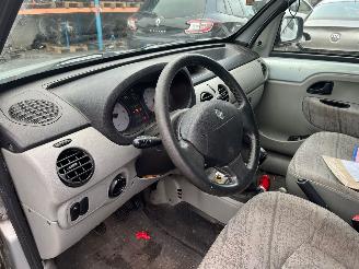 Renault Kangoo 1.6 16V MPV  Benzine 1.598cc 70kW (95pk) picture 21