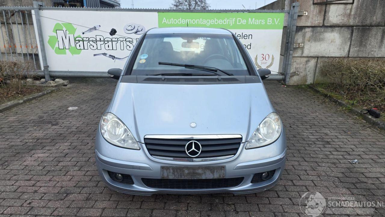 Mercedes A-klasse 2.0 A-180 CDI 16V 5-Drs. Hatchback 4Dr Diesel 1.991cc 80kW (109pk) FWD 2004-06/2012-08 (169.007) OM640940; EURO4