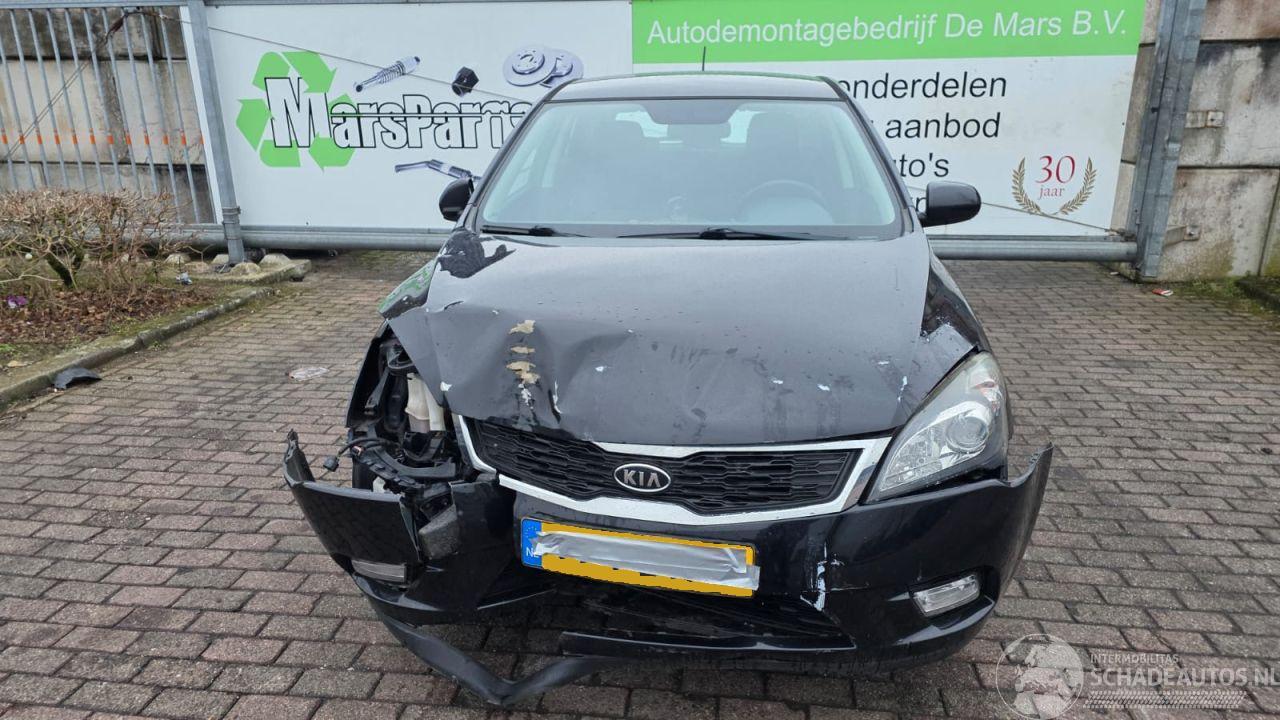 Kia Cee d 1.4 CVVT 16V Hatchback 4Dr Benzine 1.396cc 66kW (90pk) FWD 2009-09/2012-12 (EDB5PB; EDB5PD; EDB5PE) G4FA5