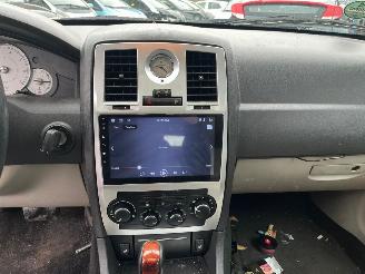 Chrysler 300 C 3.5 V6 24V Combi/o  Benzine 3.518cc 183kW (249pk) RWD 2004-09/2010-12  EGG picture 16