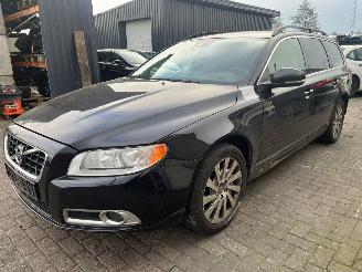 Volvo V-70 1.6 T4 16V Combi/o  Benzine 1.596cc 132kW (179pk) FWD 2010-10/2015-12 (BW48) B4164T picture 8