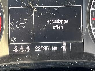 Opel Corsa-E 1.3 CDTi 16V ecoFLEX Hatchback  Diesel 1 248cc 70kW (95pk) FWD 2014-09  B13DTE picture 26