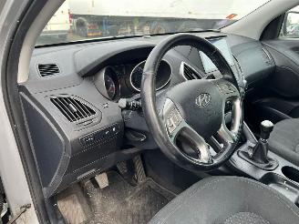 Hyundai Ix35 2.0 16V SUV  Benzine 1.998cc 120kW (163pk) FWD picture 24