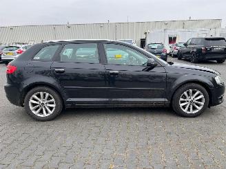Audi A3 1.2 TFSI Sportback 4Dr Benzine 1,197cc 77kW (105pk) FWD 2010-04/2013-03 (8PA) CBZB picture 7