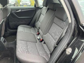 Audi A3 1.2 TFSI Sportback 4Dr Benzine 1,197cc 77kW (105pk) FWD 2010-04/2013-03 (8PA) CBZB picture 21