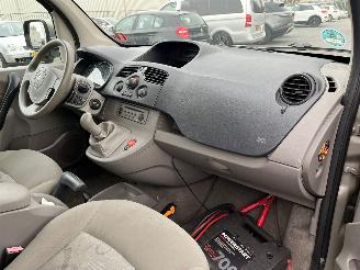 Renault Kangoo 1.6 16V MPV  Benzine 1.598cc 78kW (106pk) FWD 2008-02 (KW0D; KW2D; KW4D) K4M830; K4MG8 picture 15