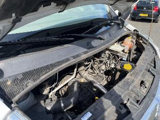 Opel Movano 2.3 CDTi Biturbo 16V FWD Bestel  Diesel 2.298cc 100kW (136pk) FWD 2014-05/2021-12  M9T702; M9TB7 picture 25