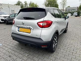 Renault Captur 1.2 TCE 16V EDC SUV  Benzine 1.197cc 88kW (120pk) FWD 2013-06 (2R40; 2RC0) H5F403; H5FD4 picture 12